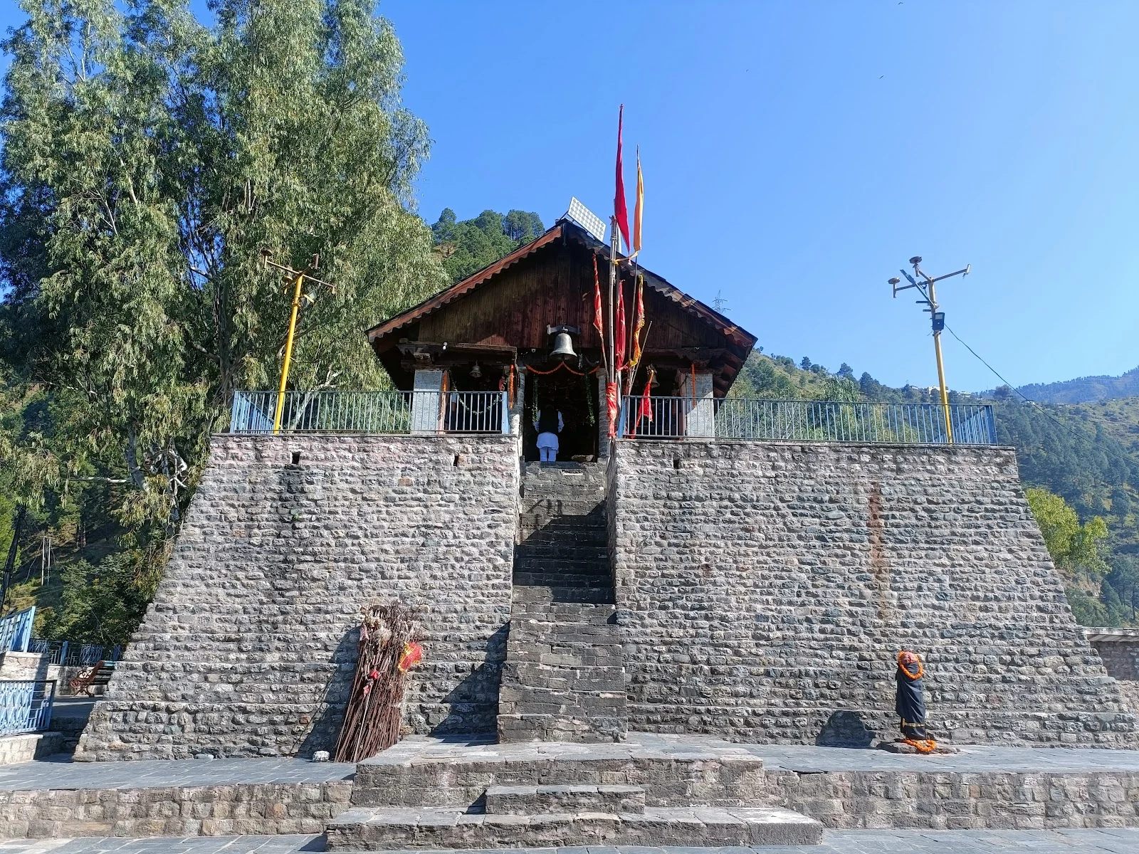 Chamba gallery 5