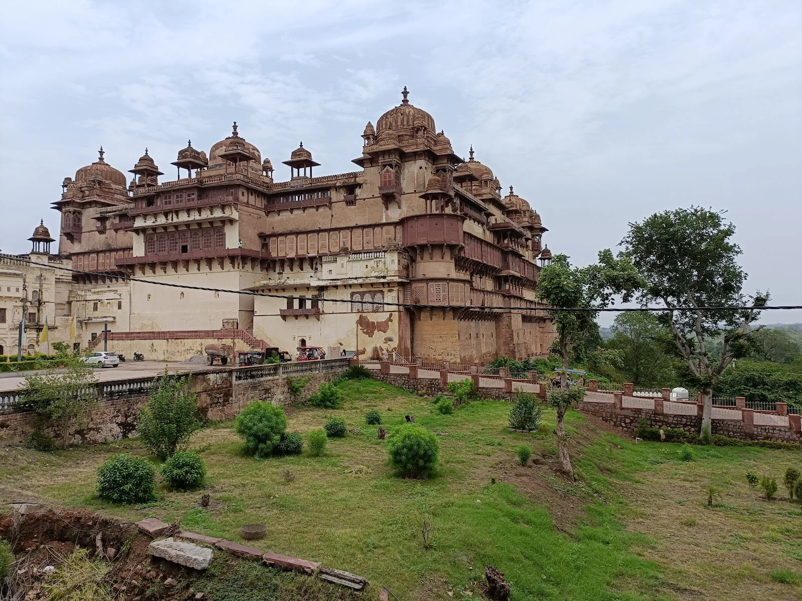 Datia gallery 1