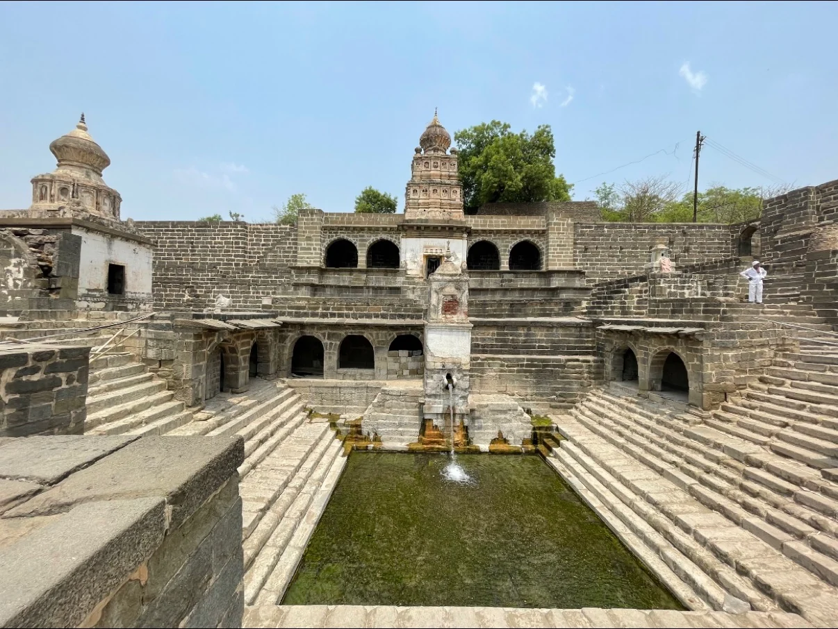 Lonar gallery 1