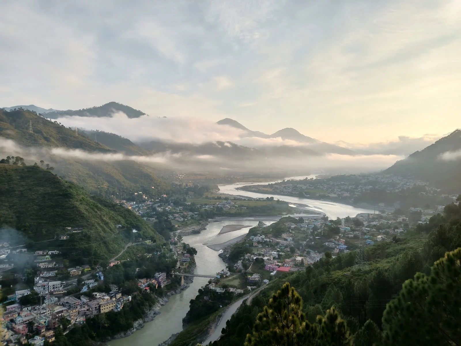 Pauri gallery 2