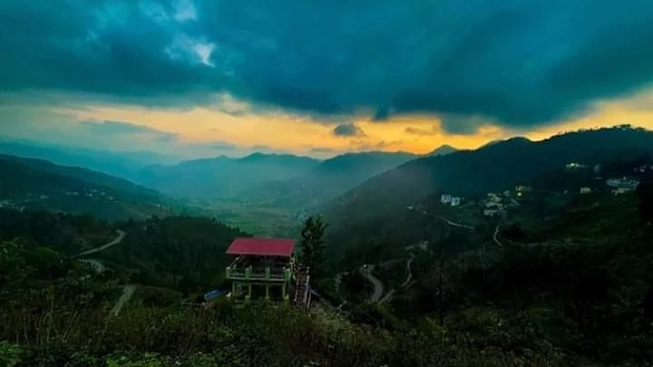 Pauri gallery 6