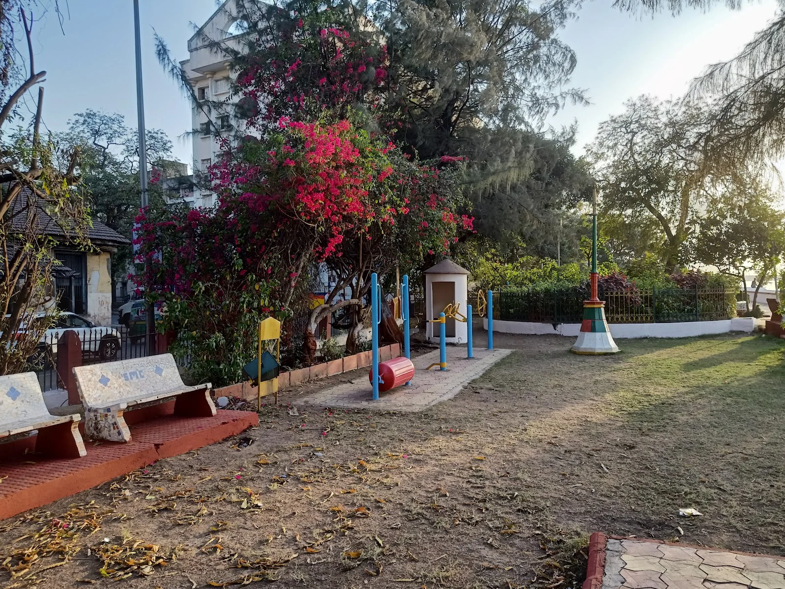 Surat gallery 5