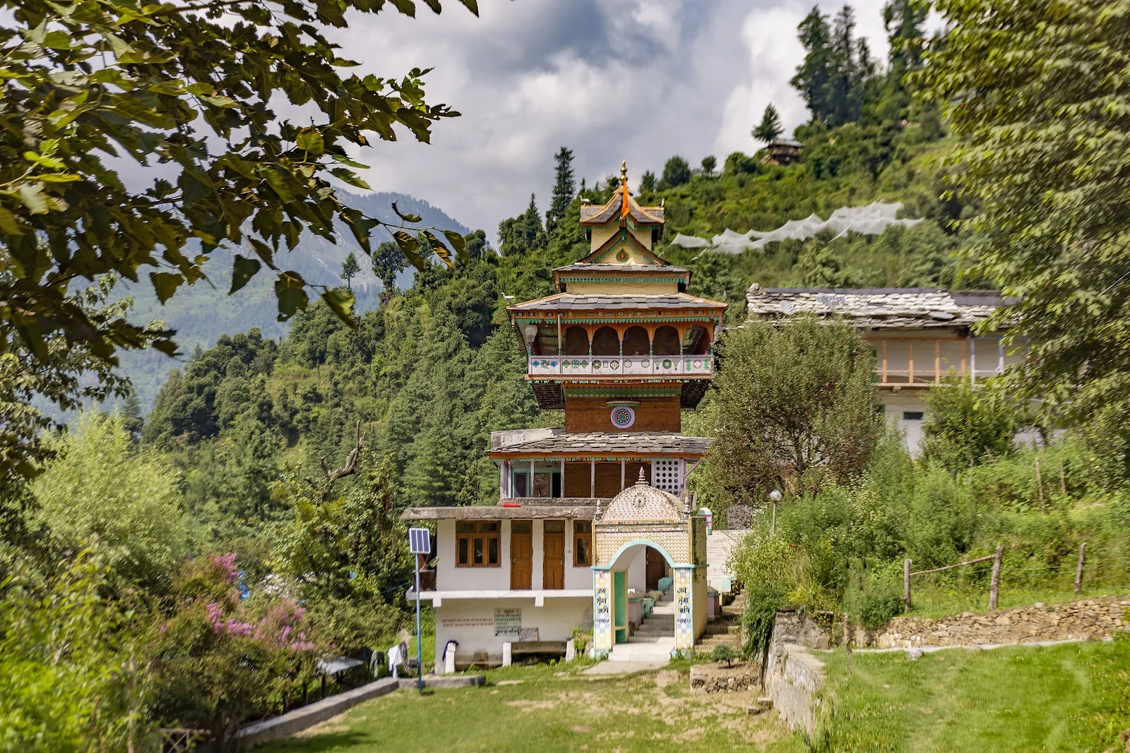 Tirthan Valley gallery 6
